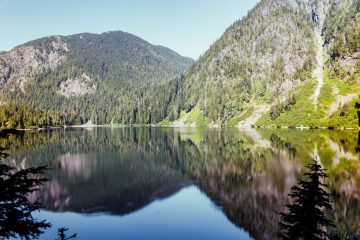 Deeks Lake