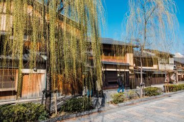 Shirakawa Lane