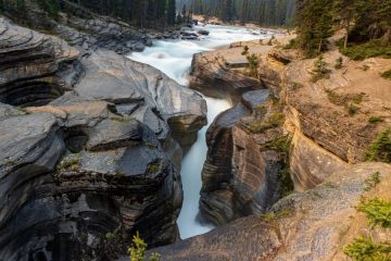 Mistaya Canyon