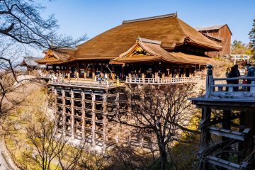 Wooden stage of Kiyomizudera