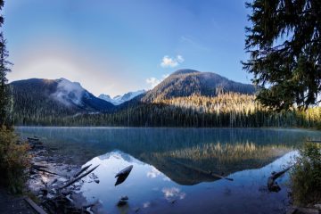 Lower Lake (Joffre Lakes)