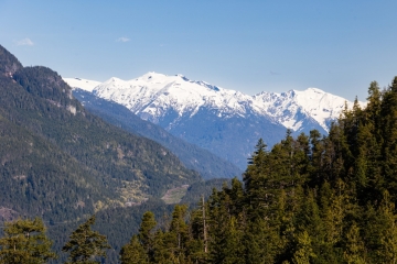 View from Slhanay Peak