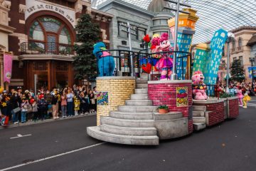 No Limit Parade - Sesame float