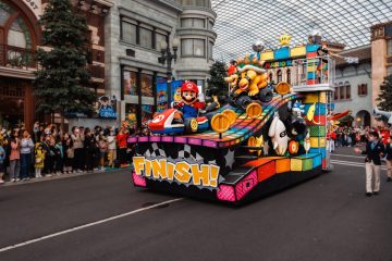 No Limit Parade - Mario float